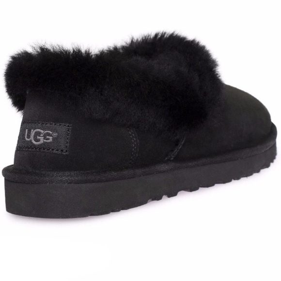UGG Women's Nita Genuine Shearling Slipper Size 7 in BLACK Slip on Comfort Shoe - Picture 1 of 9